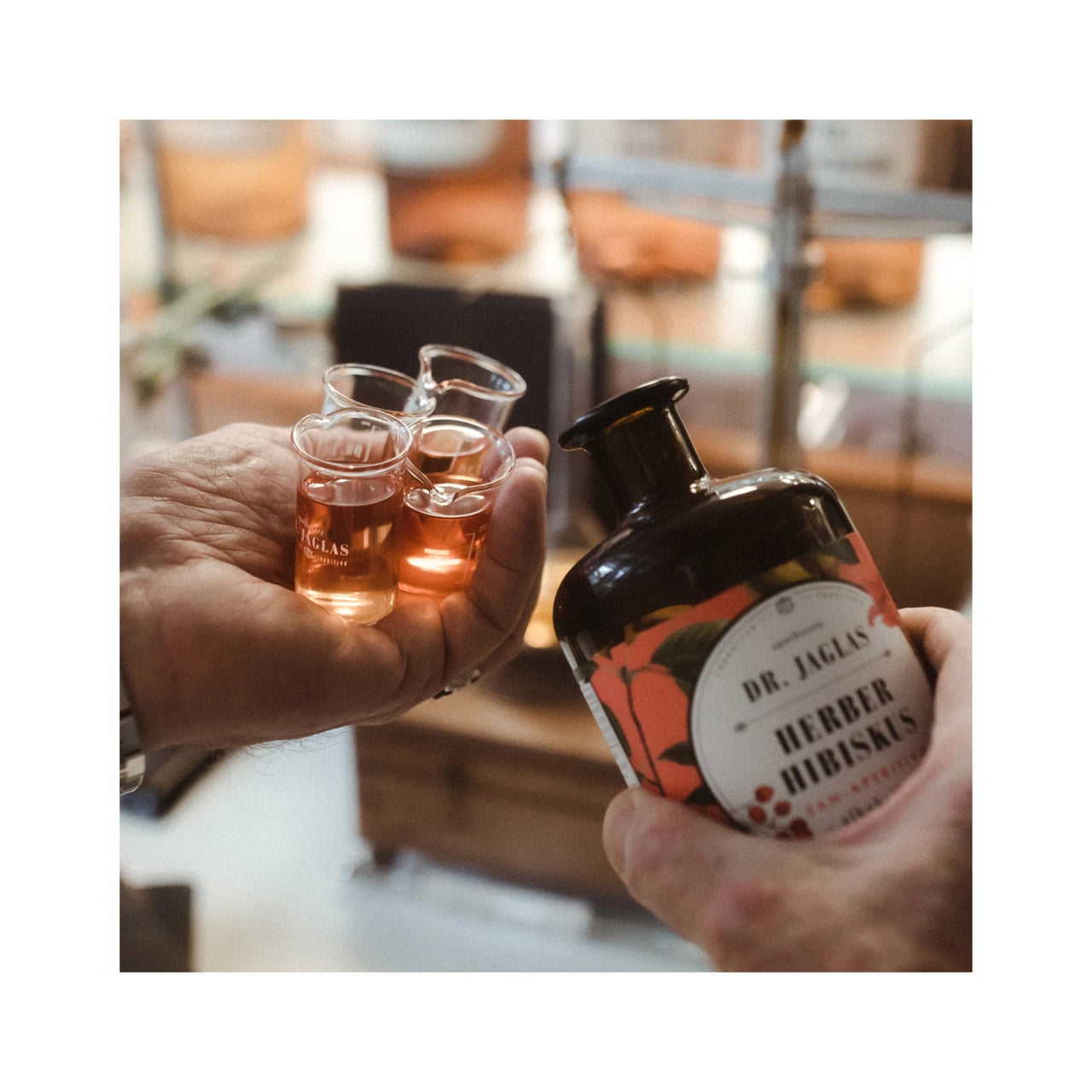 Dr. Jaglas Herber Hibiskus - alcohol-free aperitif