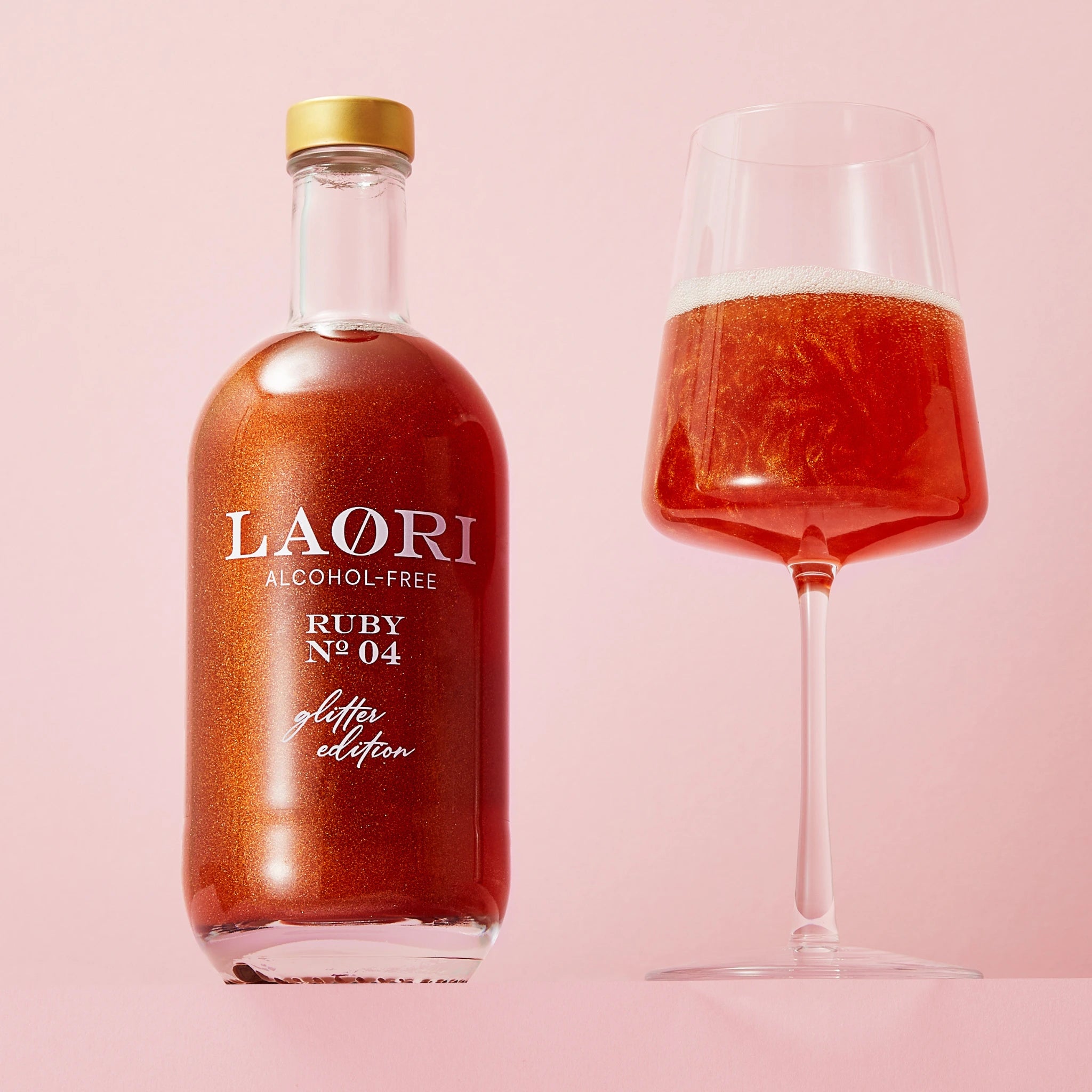 Laori Ruby No. 04 Glitter spray- alcohol-free aperitif