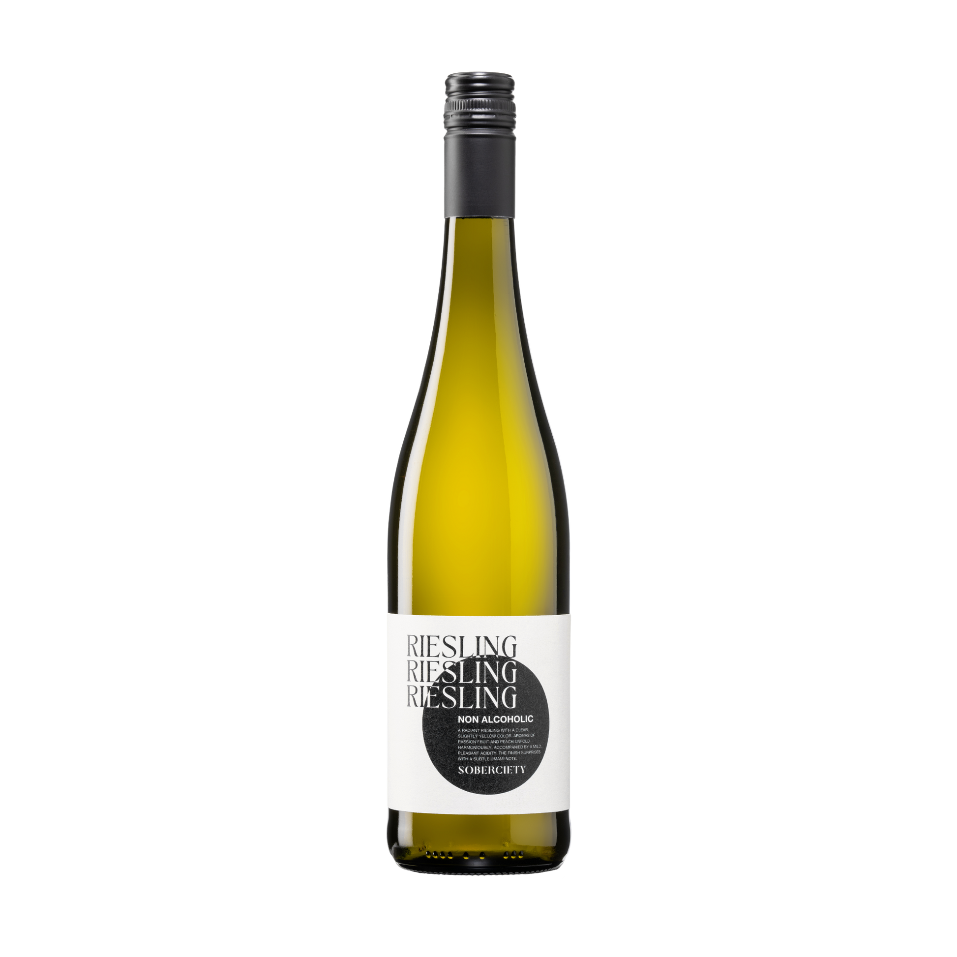 Eine Flasche alkoholfreier Wein, mit der Aufschrift „Riesling“
